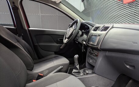 Renault Sandero II рестайлинг, 2014 год, 850 000 рублей, 26 фотография