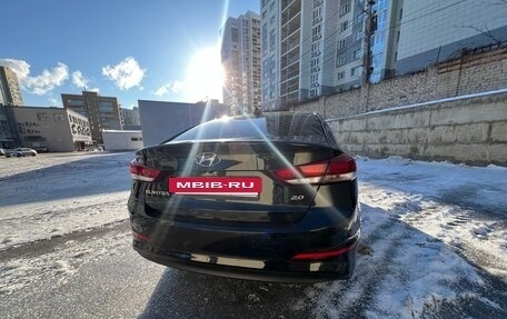 Hyundai Elantra VI рестайлинг, 2018 год, 1 600 000 рублей, 7 фотография