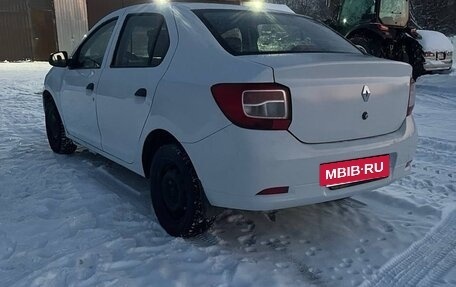 Renault Logan II, 2015 год, 395 000 рублей, 3 фотография