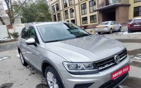 Volkswagen Tiguan II, 2017 год, 2 250 000 рублей, 10 фотография