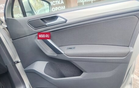 Volkswagen Tiguan II, 2017 год, 2 250 000 рублей, 21 фотография