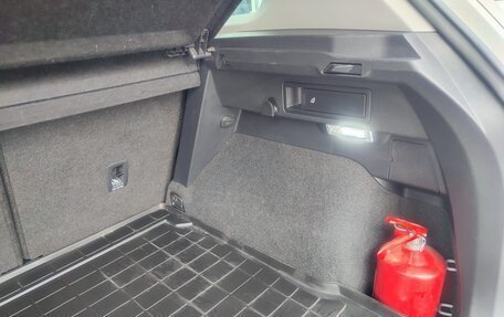 Volkswagen Tiguan II, 2017 год, 2 250 000 рублей, 27 фотография