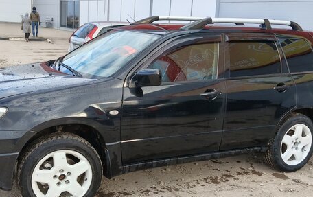 Mitsubishi Outlander III рестайлинг 3, 2003 год, 550 000 рублей, 5 фотография