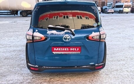 Toyota Sienta II, 2017 год, 1 700 000 рублей, 4 фотография