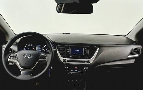 Hyundai Solaris II рестайлинг, 2018 год, 1 150 000 рублей, 11 фотография
