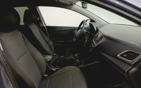 Hyundai Solaris II рестайлинг, 2018 год, 1 150 000 рублей, 20 фотография