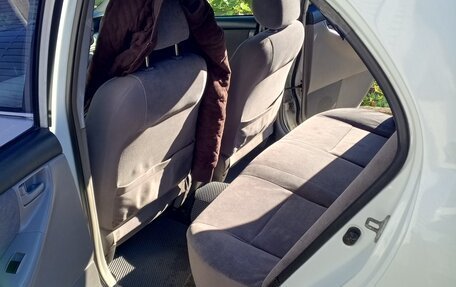 Toyota Corolla, 2002 год, 450 000 рублей, 4 фотография