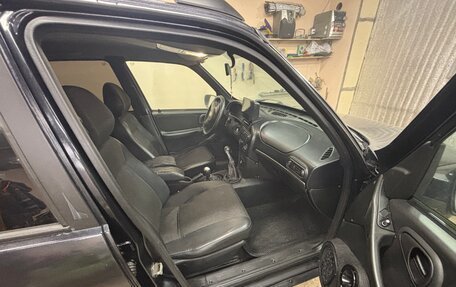 Chevrolet Niva I рестайлинг, 2011 год, 405 000 рублей, 4 фотография