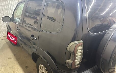 Chevrolet Niva I рестайлинг, 2011 год, 405 000 рублей, 8 фотография