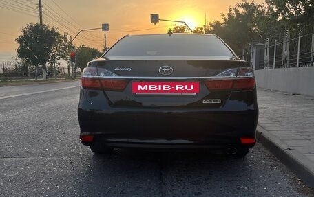 Toyota Camry, 2017 год, 2 150 000 рублей, 17 фотография