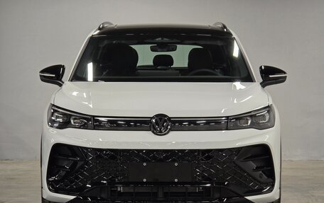 Volkswagen Tiguan, 2025 год, 4 798 000 рублей, 2 фотография