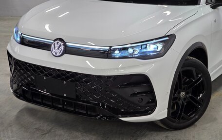 Volkswagen Tiguan, 2025 год, 4 798 000 рублей, 18 фотография