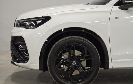 Volkswagen Tiguan, 2025 год, 4 798 000 рублей, 29 фотография