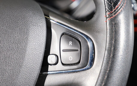 Renault Kaptur I рестайлинг, 2019 год, 1 699 000 рублей, 12 фотография