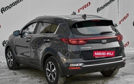 KIA Sportage IV рестайлинг, 2020 год, 2 100 000 рублей, 4 фотография