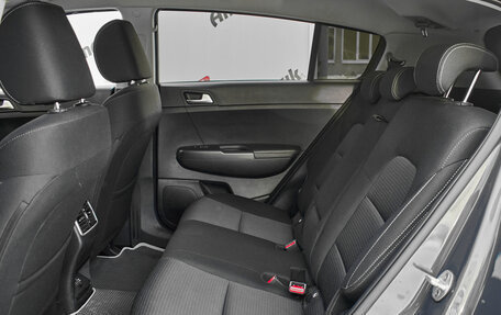 KIA Sportage IV рестайлинг, 2020 год, 2 100 000 рублей, 21 фотография