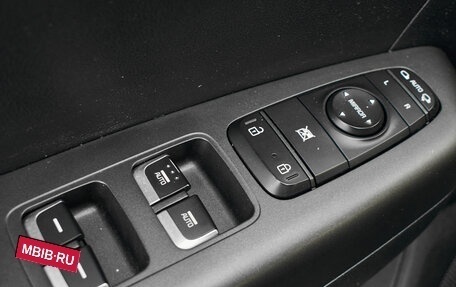 KIA Sportage IV рестайлинг, 2020 год, 2 100 000 рублей, 20 фотография