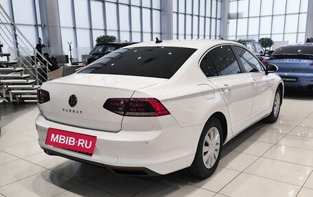 Volkswagen Passat B8 рестайлинг, 2021 год, 2 940 000 рублей, 6 фотография