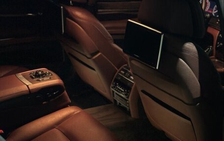 BMW 7 серия, 2013 год, 1 750 000 рублей, 4 фотография