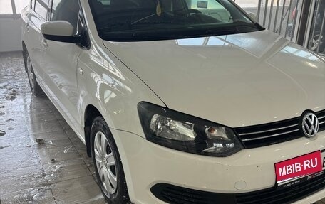 Volkswagen Polo VI (EU Market), 2013 год, 780 000 рублей, 1 фотография