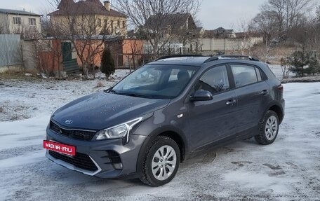 KIA Rio IV, 2021 год, 1 390 000 рублей, 2 фотография