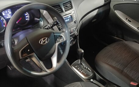 Hyundai Solaris II рестайлинг, 2015 год, 949 000 рублей, 12 фотография