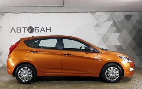 Hyundai Solaris II рестайлинг, 2015 год, 949 000 рублей, 5 фотография