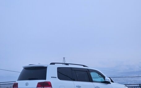 Toyota Land Cruiser 200, 2015 год, 6 550 000 рублей, 6 фотография