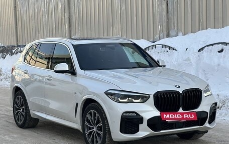BMW X5, 2019 год, 6 800 000 рублей, 2 фотография