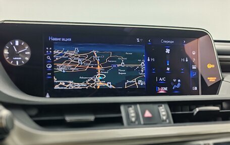 Lexus ES VII, 2020 год, 3 500 000 рублей, 15 фотография