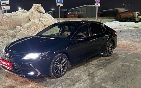 Toyota Camry, 2022 год, 4 150 000 рублей, 3 фотография