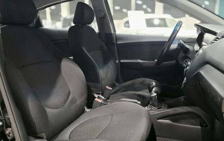 KIA Rio III рестайлинг, 2015 год, 929 000 рублей, 10 фотография