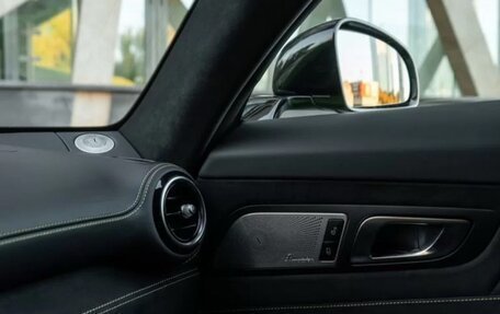 Mercedes-Benz AMG GT I рестайлинг, 2017 год, 12 000 000 рублей, 17 фотография