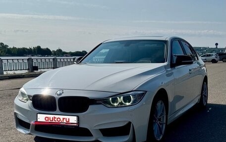 BMW 3 серия, 2016 год, 2 000 000 рублей, 3 фотография