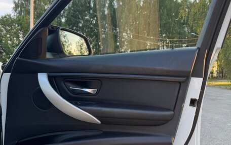 BMW 3 серия, 2016 год, 2 000 000 рублей, 15 фотография