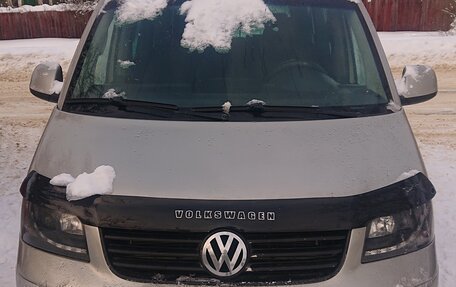 Volkswagen Multivan T5, 2003 год, 850 000 рублей, 1 фотография