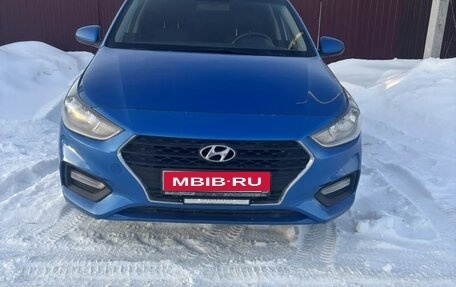 Hyundai Solaris II рестайлинг, 2018 год, 895 000 рублей, 1 фотография