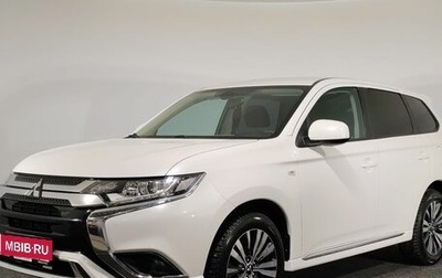Mitsubishi Outlander III рестайлинг 3, 2022 год, 2 415 000 рублей, 1 фотография