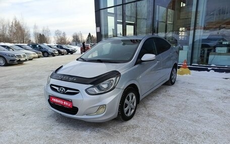 Hyundai Solaris II рестайлинг, 2011 год, 480 000 рублей, 1 фотография
