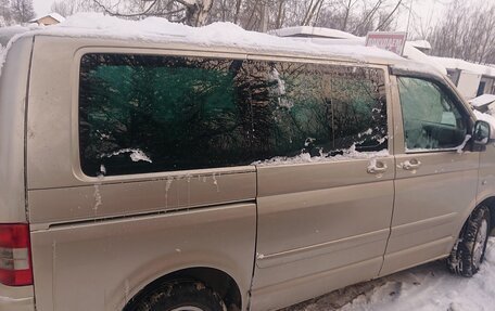 Volkswagen Multivan T5, 2003 год, 850 000 рублей, 4 фотография