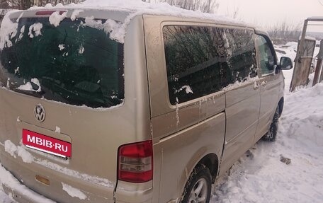 Volkswagen Multivan T5, 2003 год, 850 000 рублей, 6 фотография