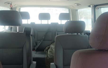 Volkswagen Multivan T5, 2003 год, 850 000 рублей, 14 фотография