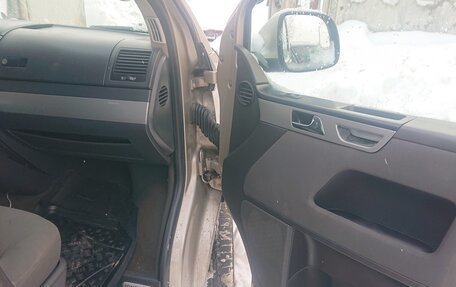 Volkswagen Multivan T5, 2003 год, 850 000 рублей, 13 фотография