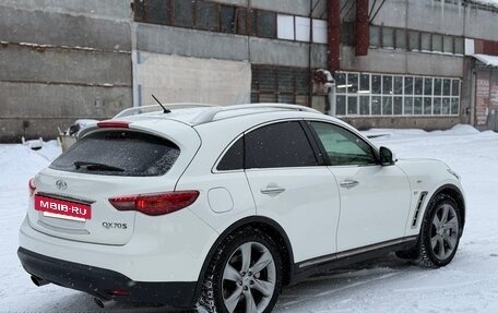 Infiniti QX70, 2014 год, 2 290 000 рублей, 20 фотография