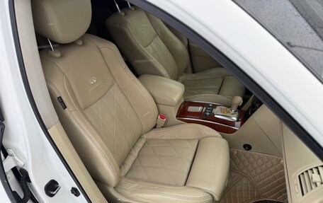 Infiniti QX70, 2014 год, 2 290 000 рублей, 26 фотография