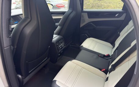 Porsche Cayenne III, 2025 год, 17 300 000 рублей, 16 фотография