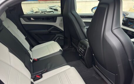 Porsche Cayenne III, 2025 год, 17 300 000 рублей, 24 фотография