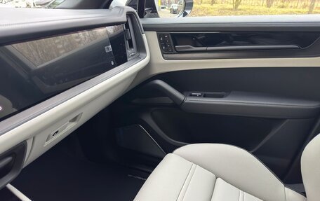 Porsche Cayenne III, 2025 год, 17 300 000 рублей, 19 фотография