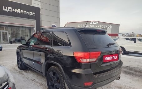 Jeep Grand Cherokee, 2012 год, 1 450 000 рублей, 2 фотография