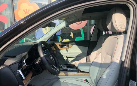 Audi Q7, 2025 год, 12 697 000 рублей, 16 фотография